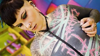 Stunner Anuskatzz at alternative scene