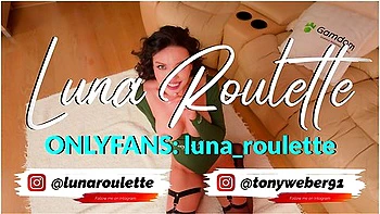 Stepmom Teaches Stepson How To Fuck / Hot Milf Luna Roulette