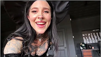 Alex Adams - Freaky Goth Step Sis & The Halloween Party - Awlivv