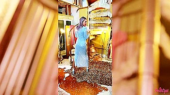 Solo Fingering With Busty Babe Gabbie Carter