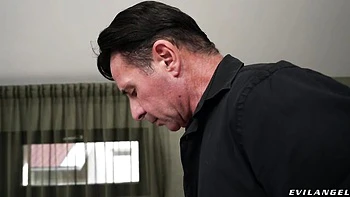 Graceful Nicole Love - side fuck porn - David Perry