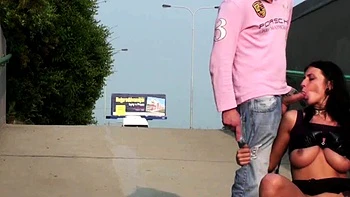 Streaming big cock close ups