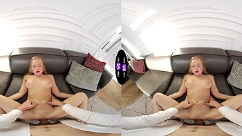 The couple has passionate sex right in the car, inspired by debt collector scenes.