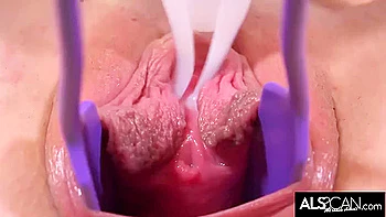 Spunky Teen 18+ Redhead Gapes Twat For Close Up Clit Play