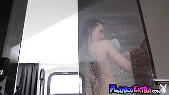 Asian 18yo Tia Washing Her Exotic Vagina