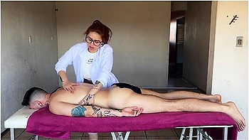 The Massage She Couldnt Control